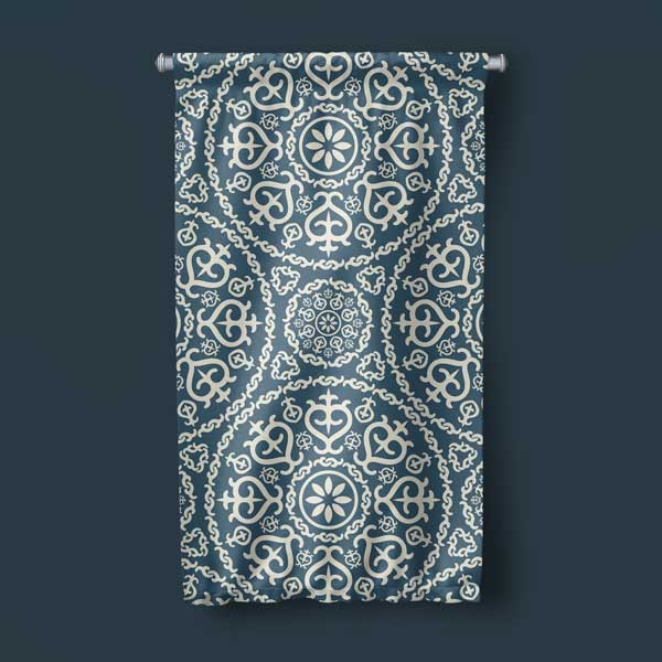 Mavi-Beyaz Geleneksel Desenli Duvar Flaması 10651