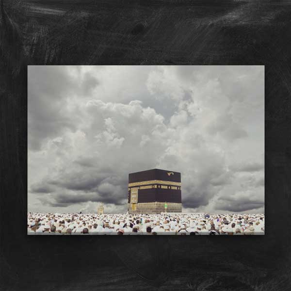 Kabe ve Hac Manzaralı Kanvas Duvar Tablosu – 10893