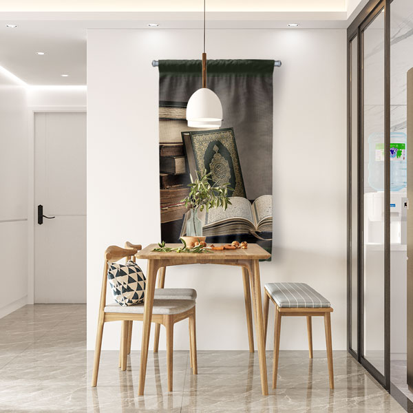 islam-duvar-sanati-10756-03 Kur’an-ı Kerim Temalı Duvar Flaması Kumaş Baskı 10756