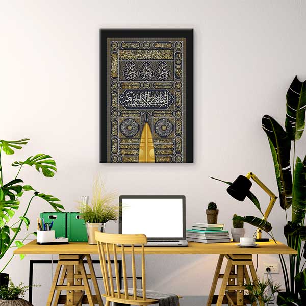 Kabe Kisvesi ve Kapı Detaylı Kanvas Duvar Tablosu – 10889