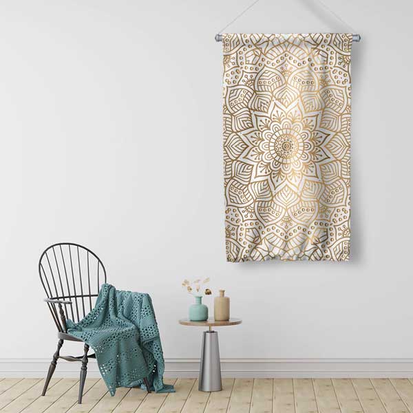 Altın Renkli Mandala Desenli Duvar Flaması 10647