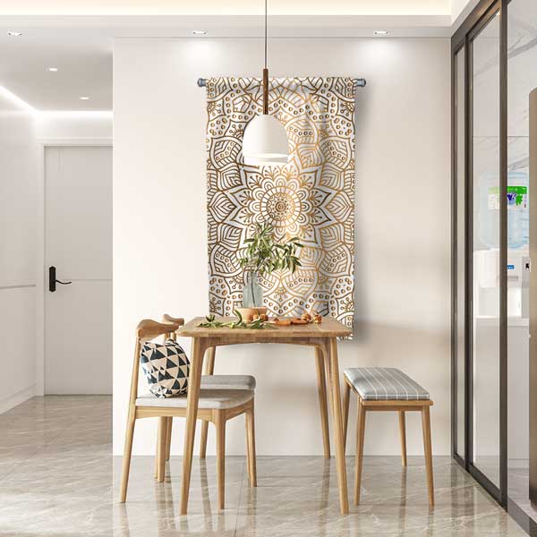 Altın Renkli Mandala Desenli Duvar Flaması 10647