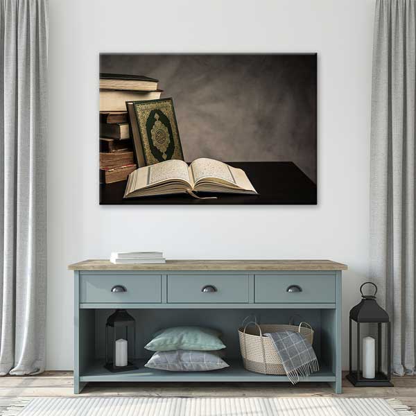 Kur’an-ı Kerim ve Kitaplar Konseptli Kanvas Duvar Tablosu – 10894