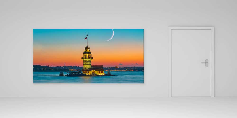 istanbul-duvar-tablolari-11921-03 Kız Kulesi Alacakaranlık ve Hilal Ay Manzaralı Büyük Ebatlı Duvar Dekoru 11921