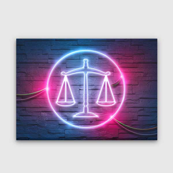 Neon Işıklı Adalet Terazisi Temalı Kanvas Tablo – 5257