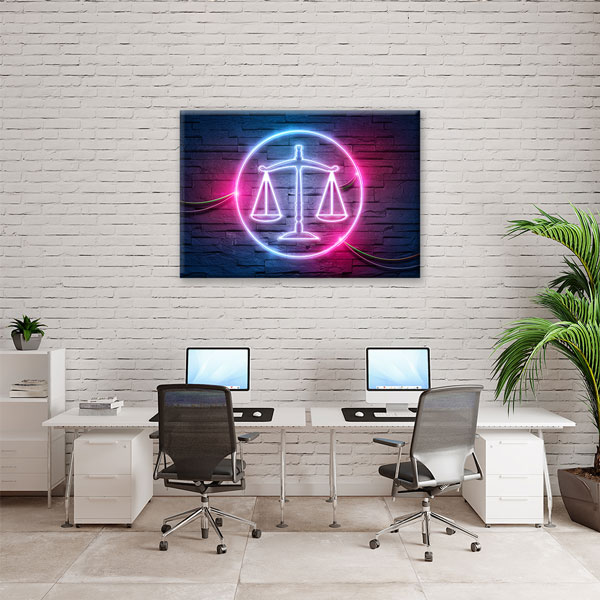 Neon Işıklı Adalet Terazisi Temalı Kanvas Tablo – 5257