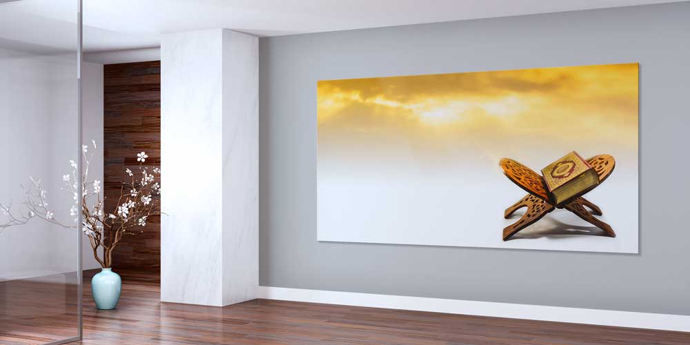 Kur’an-ı Kerim Rahle Üzerinde Altın Işıklı Büyük Ebatlı Duvar Dekoru – 11451