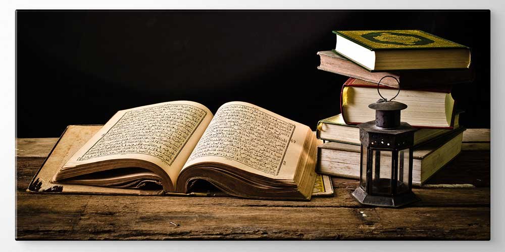 kuran-duvar-tablolari-11452-00 Kur’an-ı Kerim ve Kitaplar Konseptli Büyük Ebatlı Duvar Dekoru – 11452