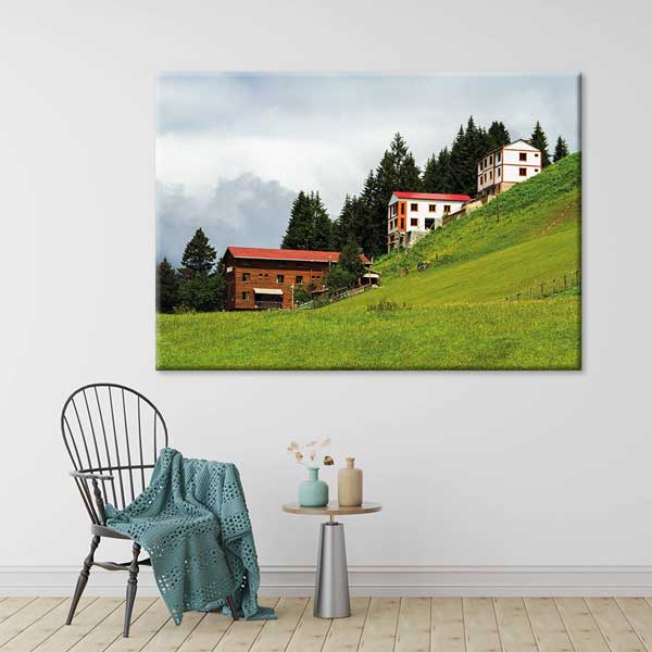Yeşil Yamaçta Dağ Evleri Manzarası Kanvas Tablo 12126