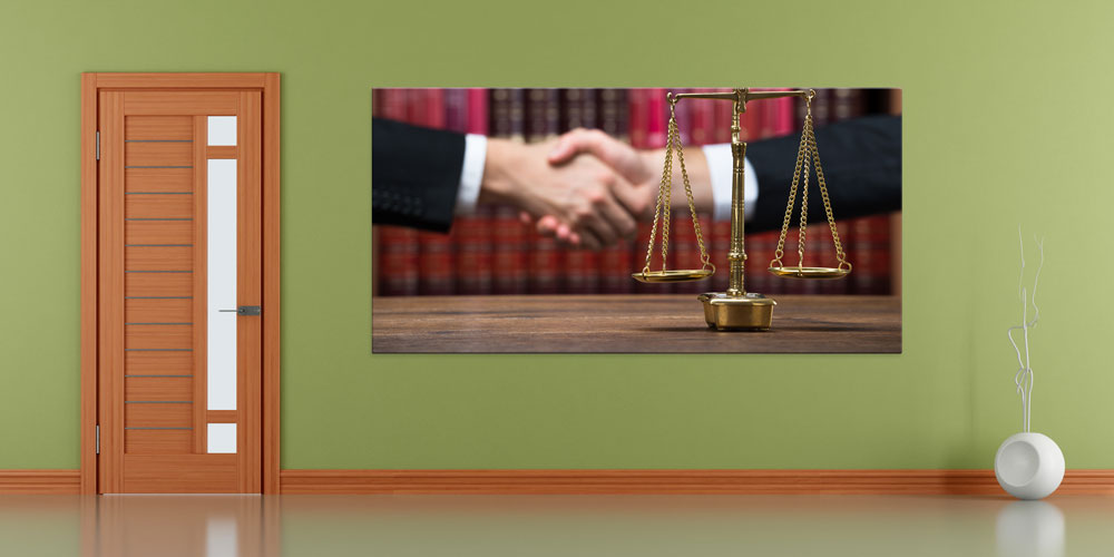 law-school-wall-art-7877-02 Adalet Terazisi ve El Sıkışma Temalı Büyük Ebat Duvar Dekoru 7877