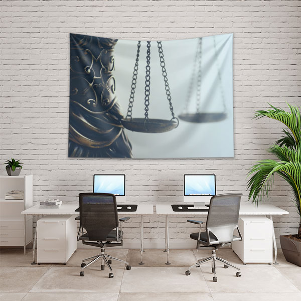 lawyer-office-wall-decor-5311-02 Adalet Heykeli Terazi Detaylı Hukuk Duvar Örtüsü Kumaş Baskı 5311