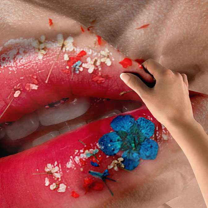 make-up-shop-decor-5721-04 Çiçekli Dudak Detaylı Duvar Örtüsü 5721