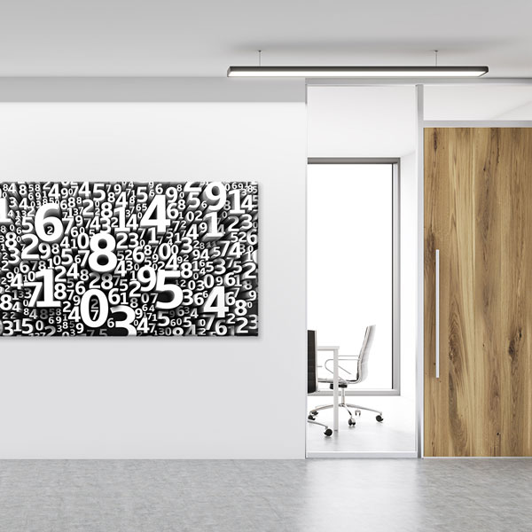 Okul Poster Tablo: Soyut Gri Tonlu 3D Sayılar – 10387