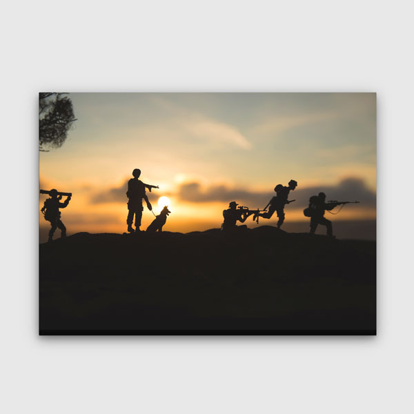 Askeri Birlik ve Köpek Siluetleri Kanvas Tablo – 11219