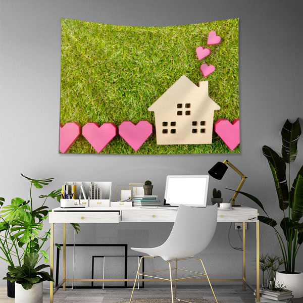 mimari-duvar-dekor-5589-02 Ev ve Kalp Figürlü Yeşil Zemin Duvar Örtüsü Kumaş Baskı 5589