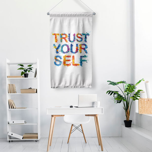 Trust Yourself Duvar Flaması 7679