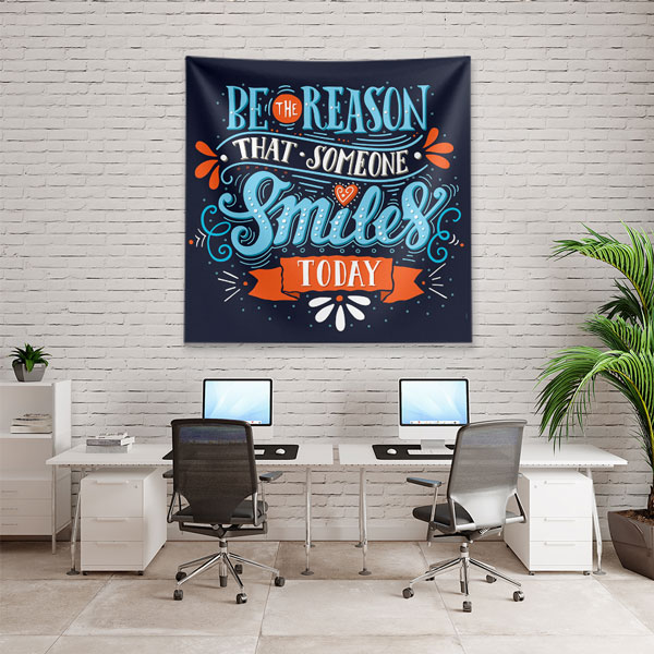 Motivasyon Duvar Örtüsü - Be The Reason Someone Smiles 7610