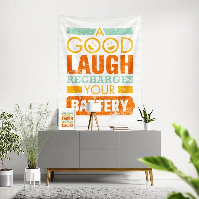 A Good Laugh Duvar Örtüsü 7647