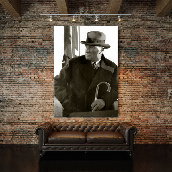 Atatürk Şapkalı Portre Kanvas Tablo 6185