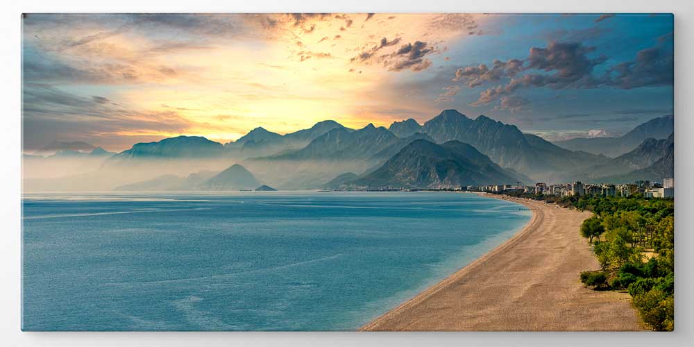 Dağ Silüetli Gün Batımı ve Kıyı Manzaralı Büyük Ebat Duvar Dekor Ürünü 11902