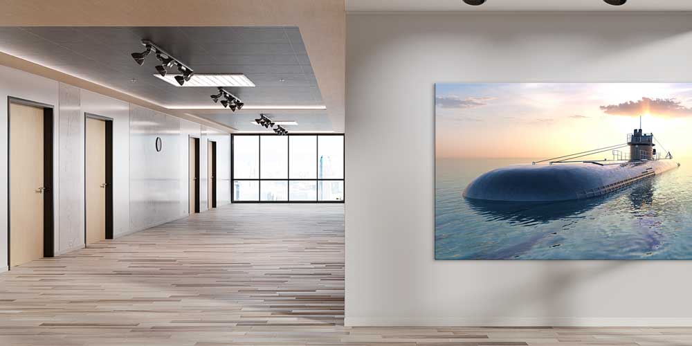 Deniz üzerindeki platformdan gökyüzüne yükselen füze fırlatma sahnesi 11290