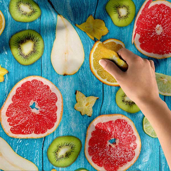 Mavi Zemin Üzerinde Narenciye Meyveleri Desenli Sağlıklı Beslenme Duvar Örtüsü Kumaş Baskı 12588