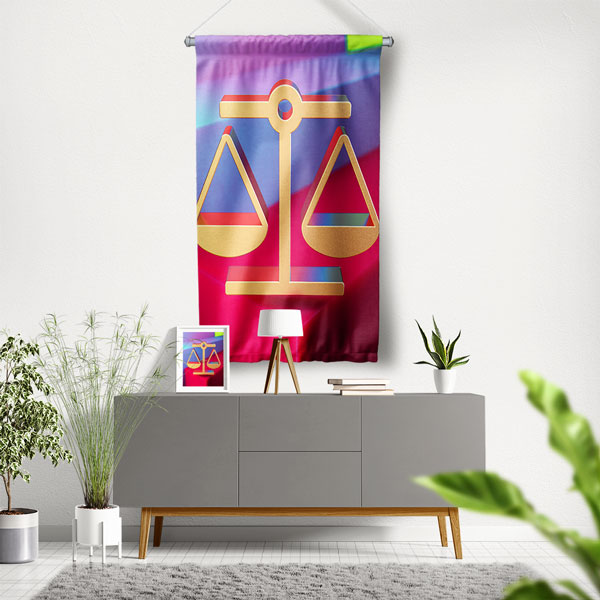 ofis-duvar-dekor-5313-00 Adalet Terazisi İllüstrasyonlu Hukuk Ofisi Duvar Flaması 5313