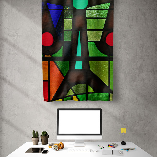 Renkli Vitray Desenli Hukuk Temalı Duvar Flaması 5316