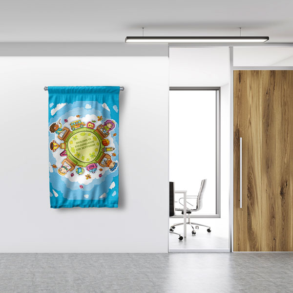 okul-sinif-duvar-flama-8076-03 Okulumu ve Arkadaşlarımı Çok Seviyorum Duvar Flaması - Çocuk Motivasyon & Arkadaşlık Panosu 8076