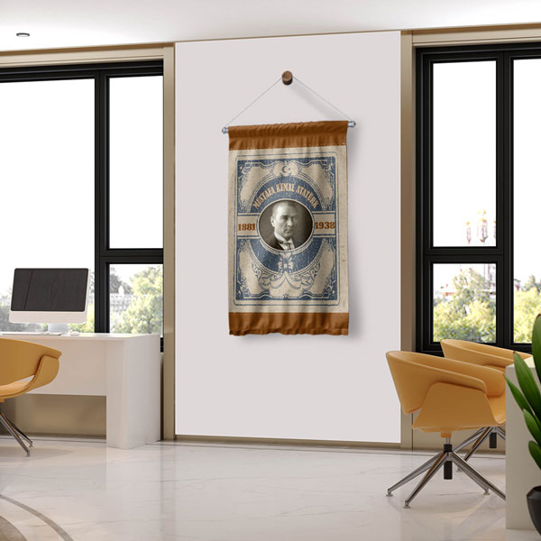 Atatürk Portreli Kahverengi Klasik Desenli Duvar Flaması Kumaş Baskı 8082