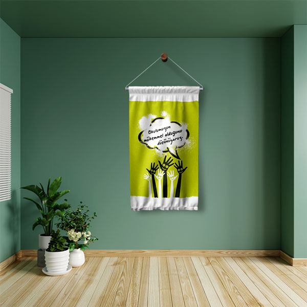 "Okulumuzun Mükemmel Olduğunu Düşünüyoruz" Okul Sevgisi Duvar Flaması 8072