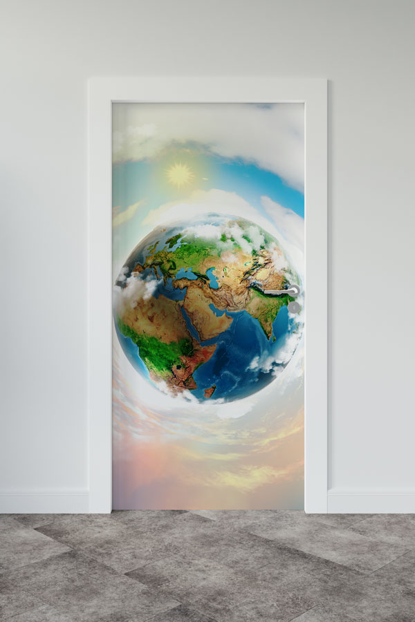 Gerçekçi Dünya Gezegeni ve Bulut Manzaralı Kapı Giydirme 9066