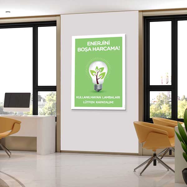 "Enerjini Boşa Harcama" Ampul ve Ağaç Temalı Enerji Tasarrufu Posteri – 1711