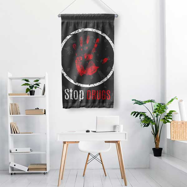 Uyuşturucuya Dur De Duvar Flaması 11185