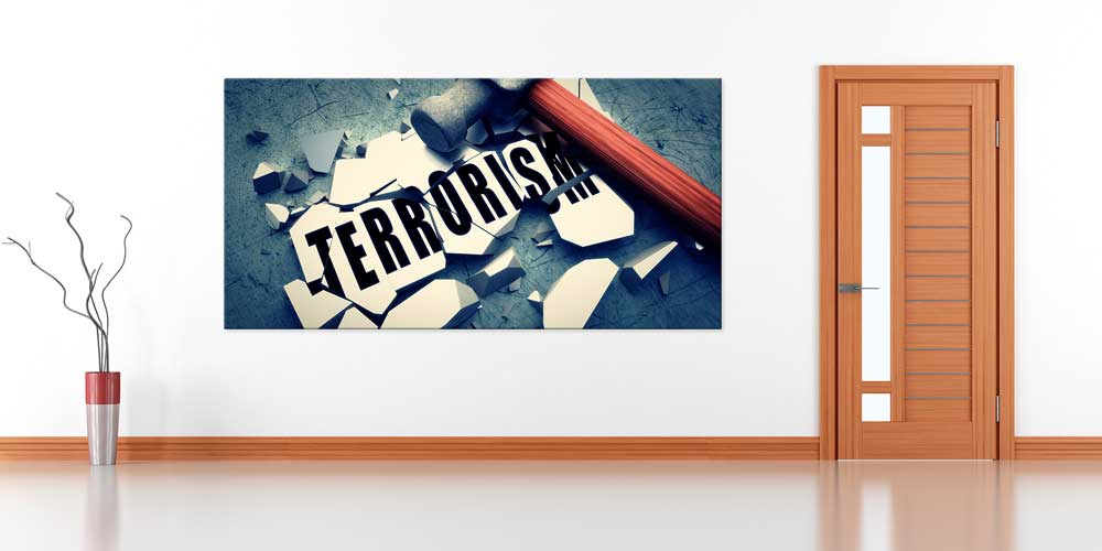 Terörizmi Yıkan Çekiç Temalı Dekoratif Baskı 11349