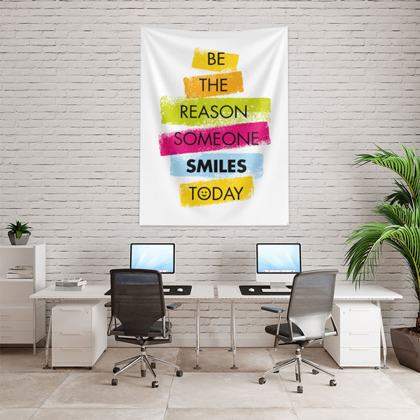quotes-wall-tapestry-7640-03 Motivasyon Duvar Örtüsü - Be The Reason Someone Smiles 7640