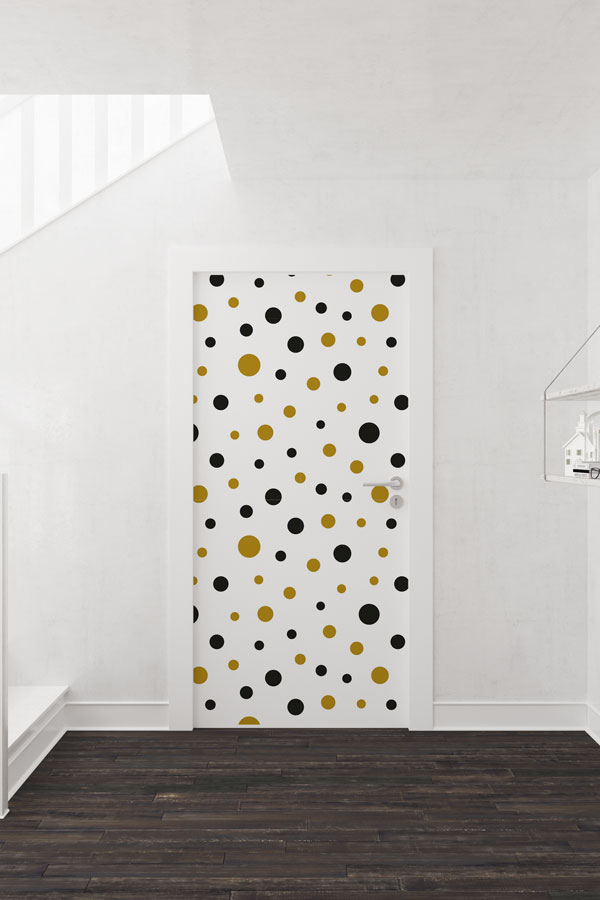 Puantiye Desenli Okul Kapı Giydirme 8636