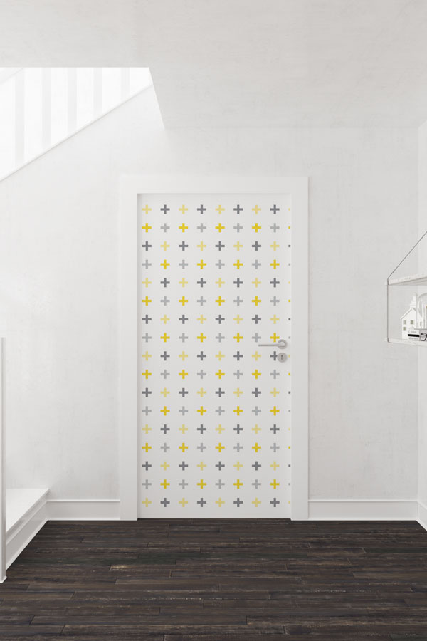 Artı Desenli Okul Kapı Giydirme 8637