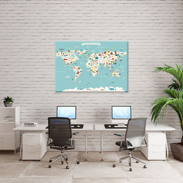 Hayvanlı ve Kültürel İkonlu Çocuk Dünya Haritası Tablosu - Eğitici Sınıf Dekoru – 10370
