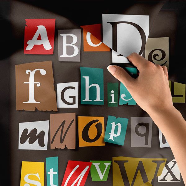 "Gazete Kupürü" İngilizce Alfabe Duvar Örtüsü 8426