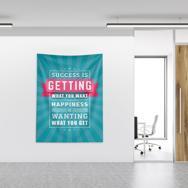 "Başarı İstediğini Almak, Mutluluk İstediğini İstemektir" Motivasyonel Duvar Örtüsü 8433