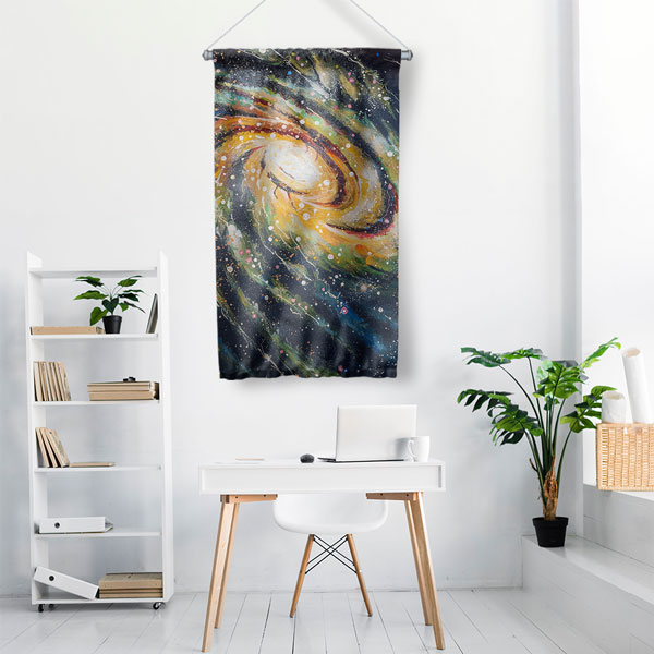 Spiral Galaksi Sanat Temalı Dekoratif Duvar Flaması - Kozmik Sanat ve Evren Görünümü 10287-DF