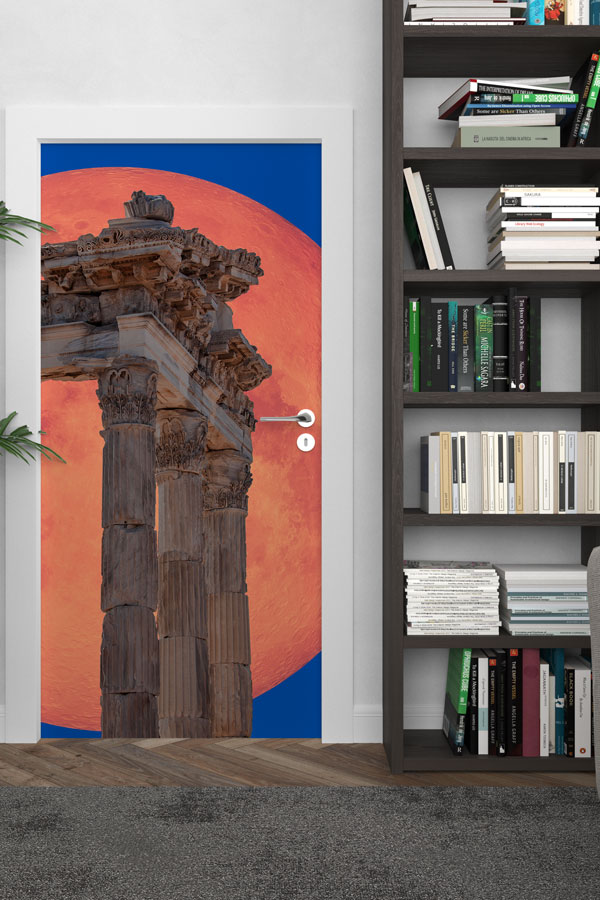Kırmızı Ay ve Antik Sütunlar Manzaralı Kapı Giydirme 9753