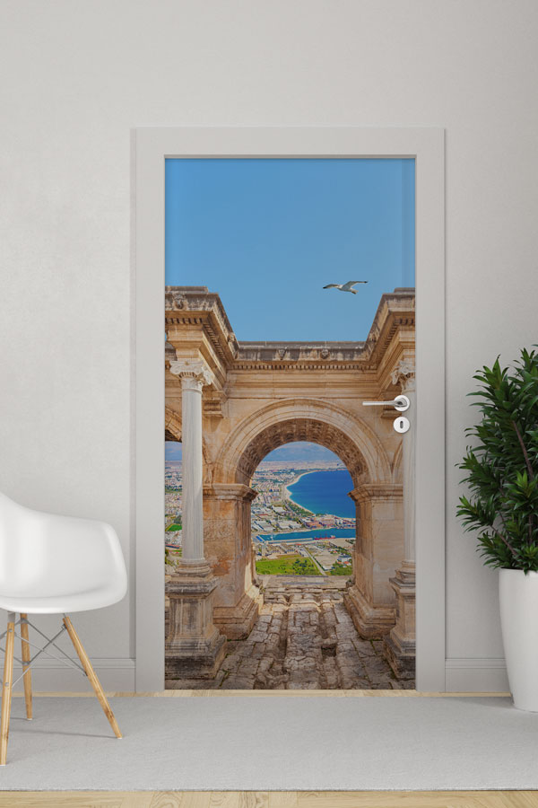 Antik Kemerden Deniz Manzaralı Kapı Giydirme 9723