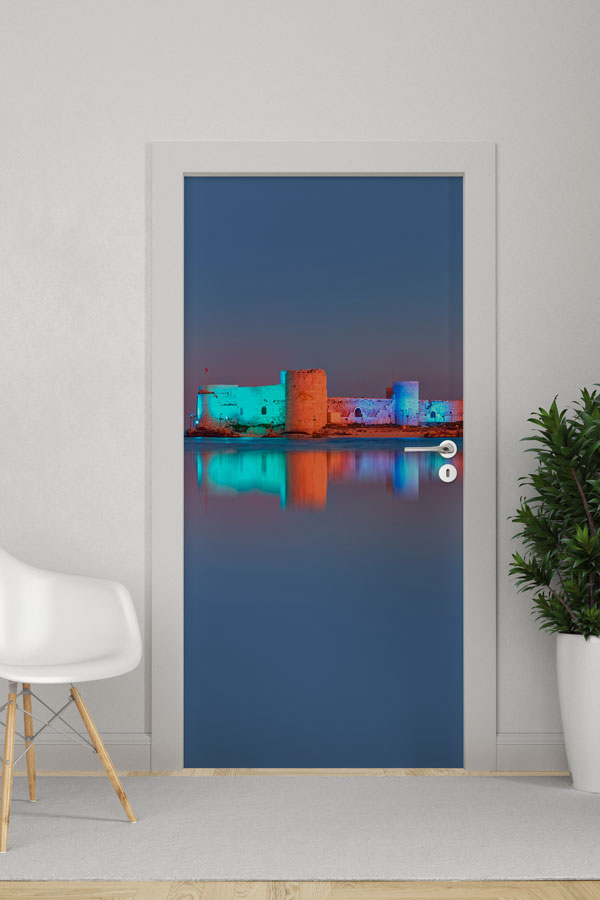 Gece Işıklandırmalı Tarihi Kale Manzaralı Kapı Giydirme 9750