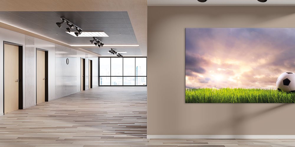 sports-hall-wall-decor-7911-02 Futbol Sahası ve Top Temalı Büyük Ebat Spor Duvar Dekoru 7911