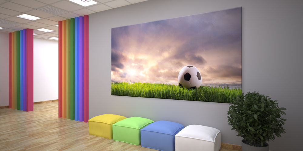 sports-hall-wall-decor-7911-04 Futbol Sahası ve Top Temalı Büyük Ebat Spor Duvar Dekoru – 7911-DK