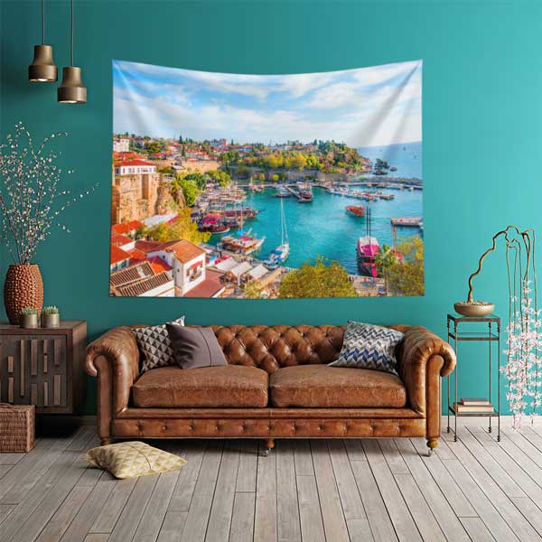 Renkli Sahil Yerleşimi ve Marina Manzarası Duvar Örtüsü 11669