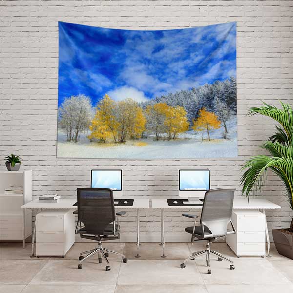 Karlı Doğada Sarı Ağaçlar Manzaralı Duvar Örtüsü Kumaş Baskı 11754