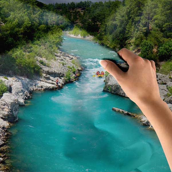 Turkuaz Akarsu ve Ormanlık Vadi Manzarası Duvar Örtüsü 11676